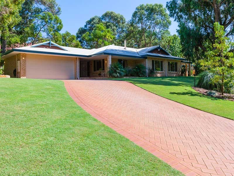 19 Tincombe Grove, Baldivis WA 6171