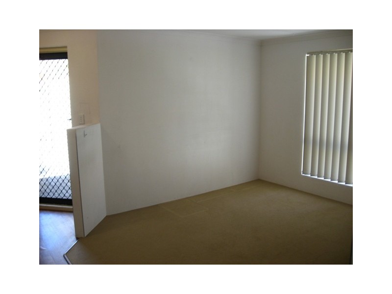 135 Dalrymple Drive, Leda WA 6170