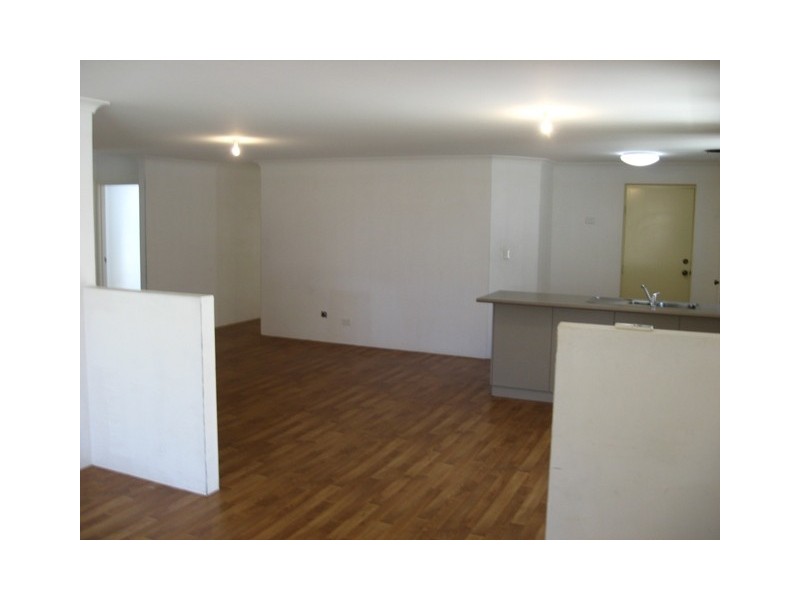 135 Dalrymple Drive, Leda WA 6170