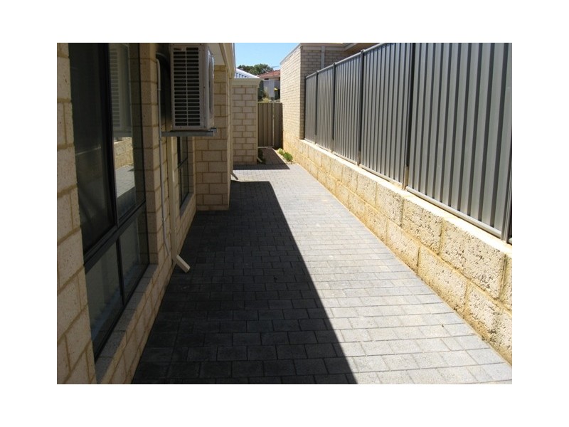 135 Dalrymple Drive, Leda WA 6170