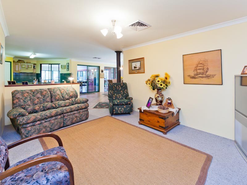 73 Marri Park Drive, Casuarina WA 6167