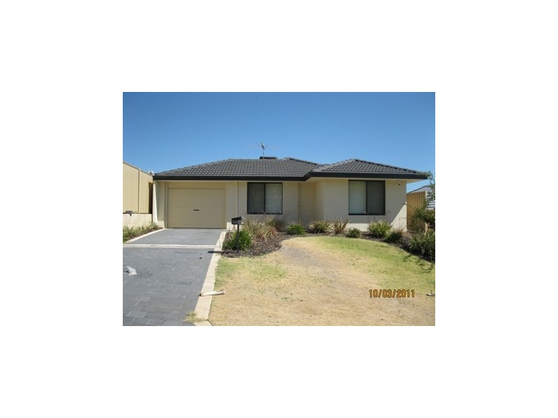 8 Oakham Way, Orelia WA 6167