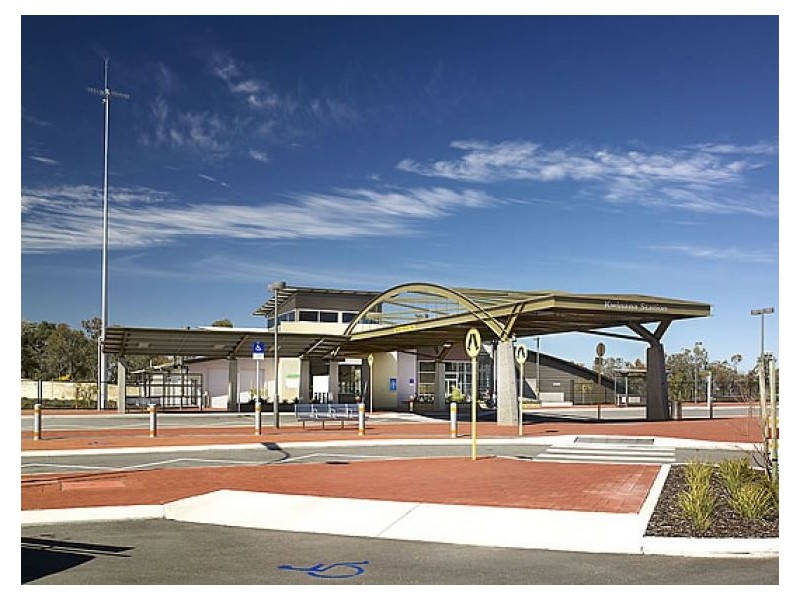 4 Borthwick Place, Orelia WA 6167