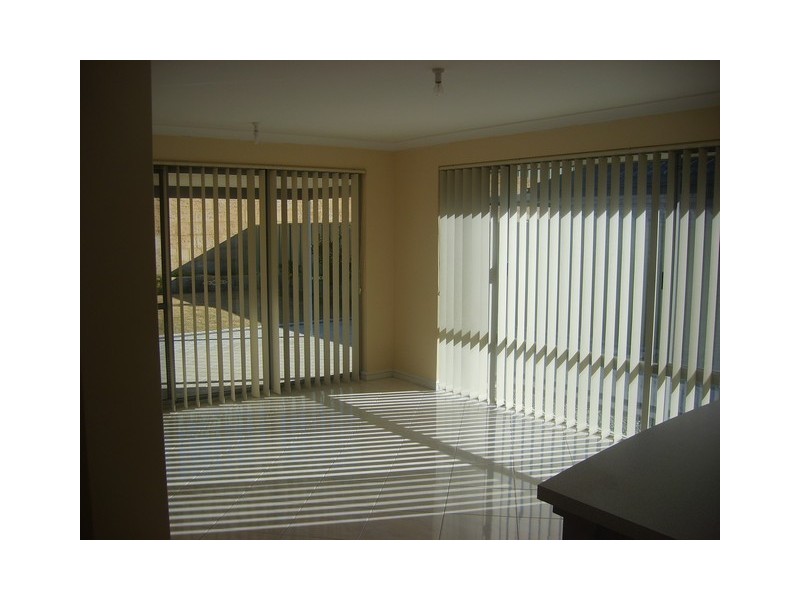 8 Eton Court, Parmelia WA 6167
