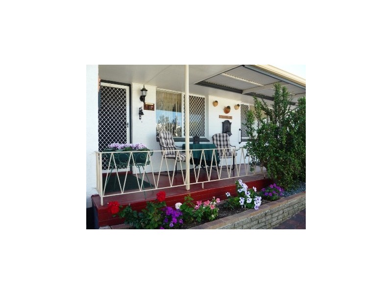 21 Barron Way, Orelia WA 6167