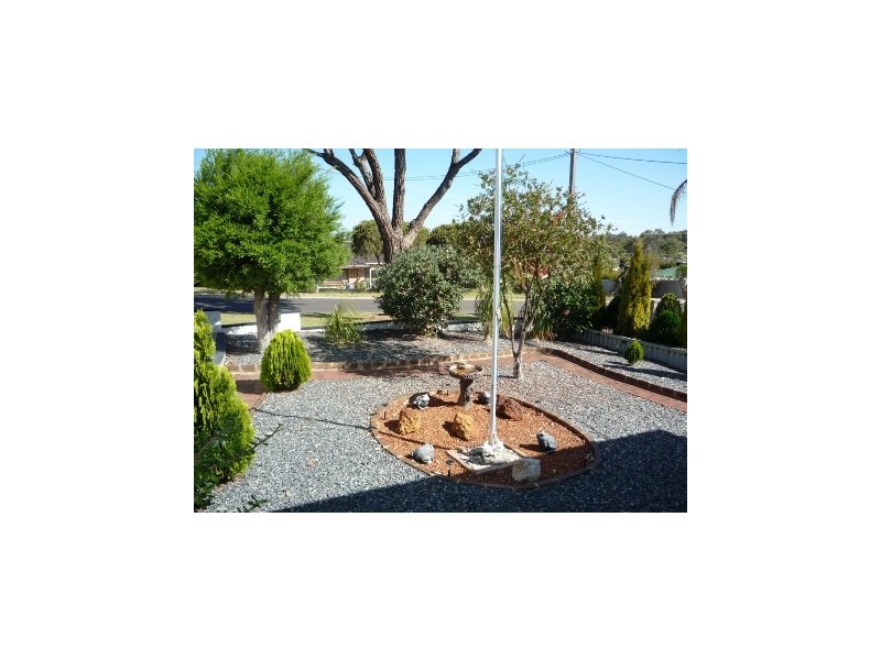 21 Barron Way, Orelia WA 6167