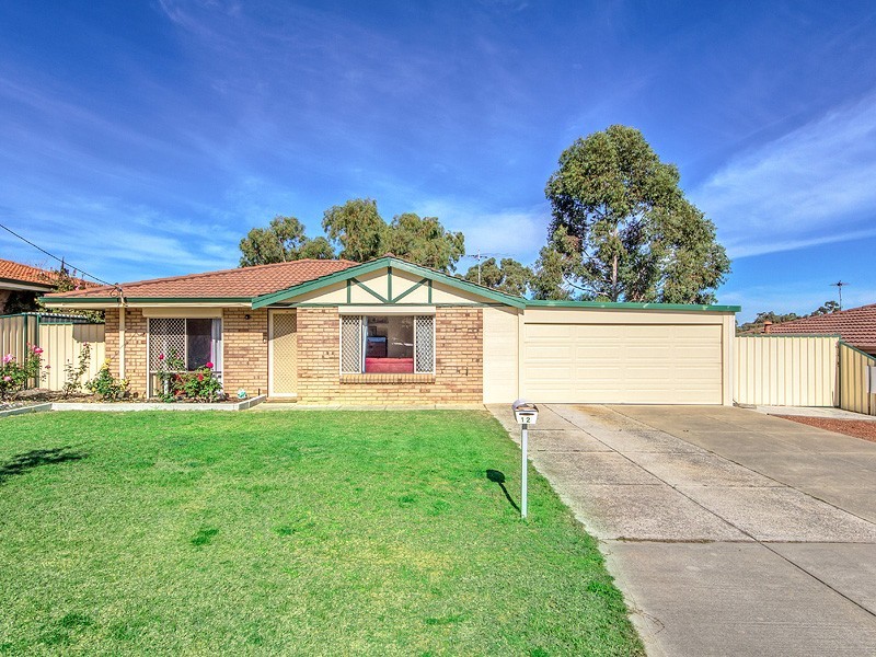 12 Tunnicliffe Street, Parmelia WA 6167