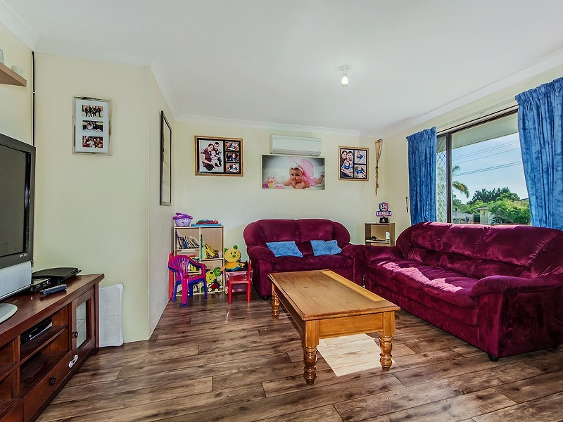 12 Tunnicliffe Street, Parmelia WA 6167