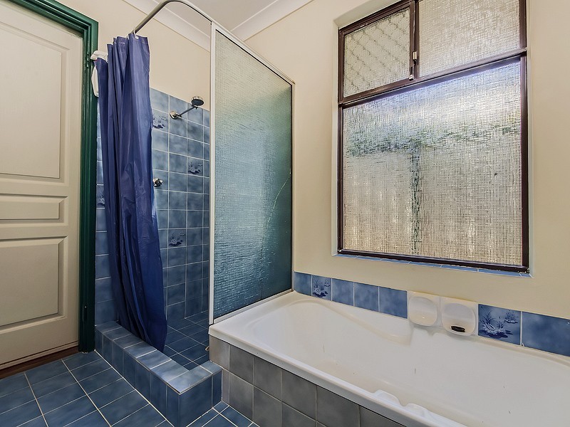 12 Tunnicliffe Street, Parmelia WA 6167