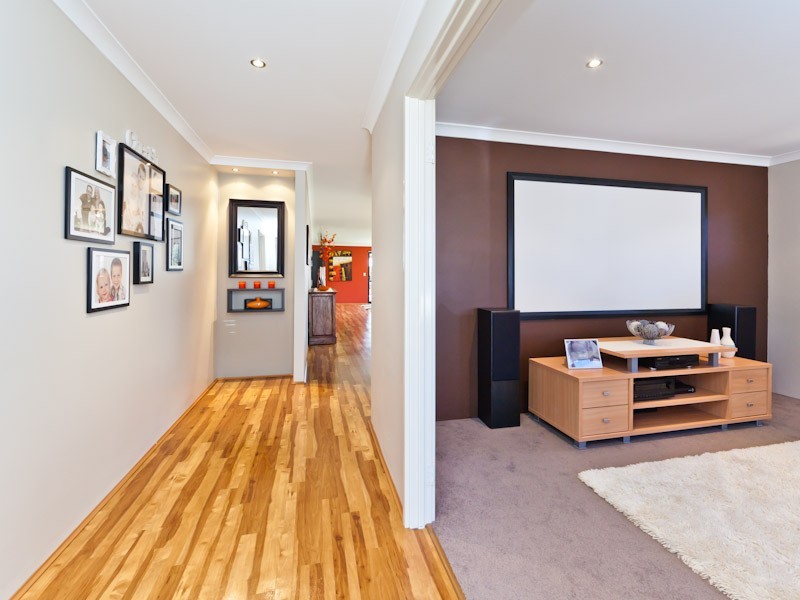 323 Lambeth Circle, Wellard WA 6170