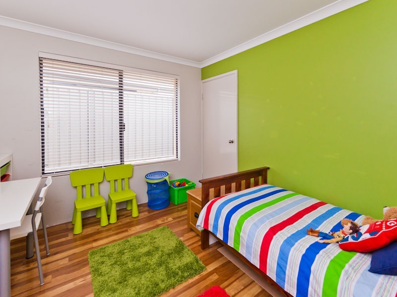 323 Lambeth Circle, Wellard WA 6170