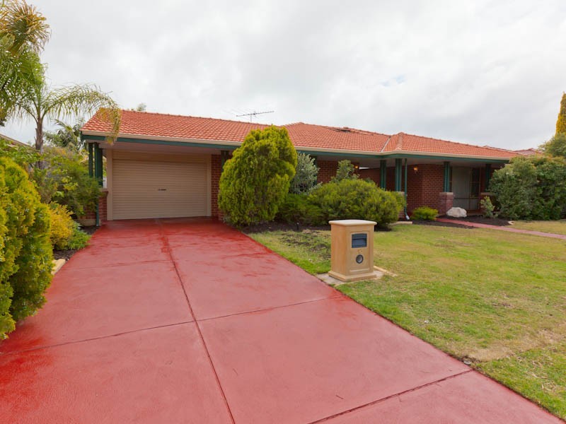 13 La Rochelle Ramble, Port Kennedy WA 6172