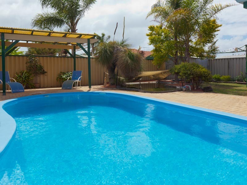 13 La Rochelle Ramble, Port Kennedy WA 6172
