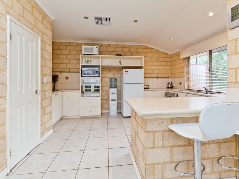 269 Marri Park Drive, Casuarina WA 6167