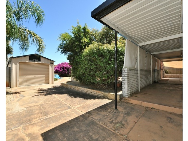 7 Dawson Way, Parmelia WA 6167