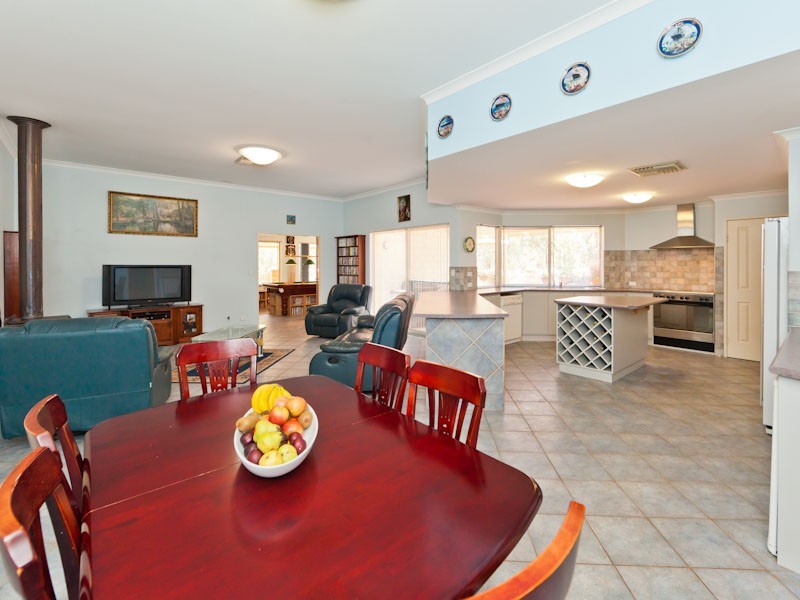 20 Shipsey Place, Wellard WA 6170