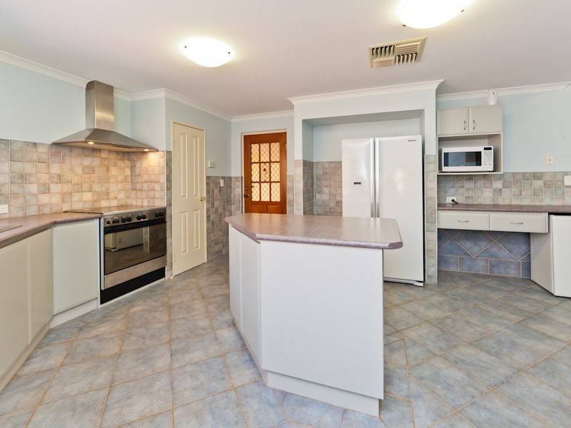 20 Shipsey Place, Wellard WA 6170