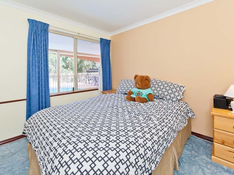 20 Shipsey Place, Wellard WA 6170