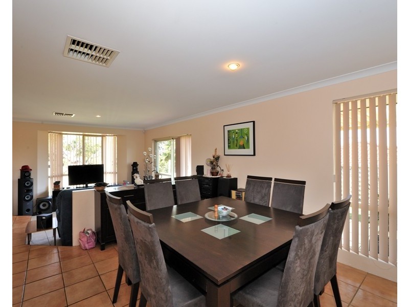 72 Warner Road, Parmelia WA 6167