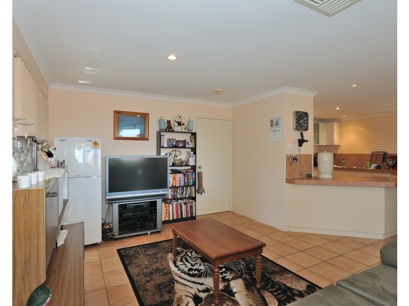 72 Warner Road, Parmelia WA 6167