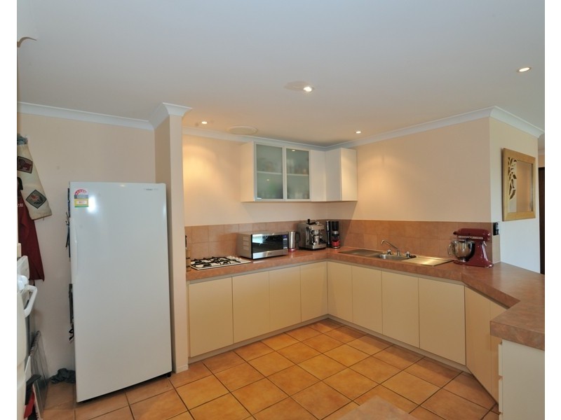 72 Warner Road, Parmelia WA 6167