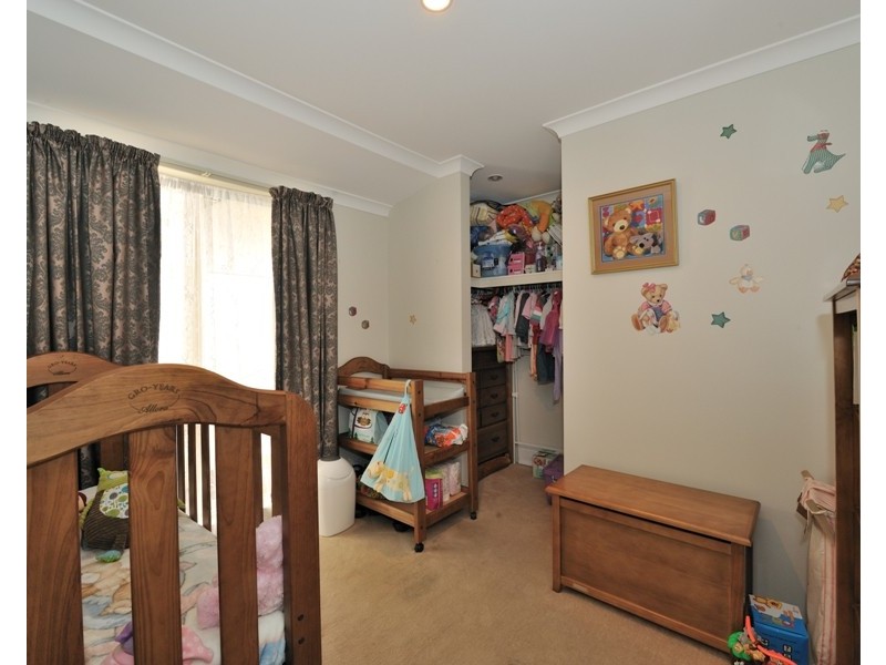 72 Warner Road, Parmelia WA 6167