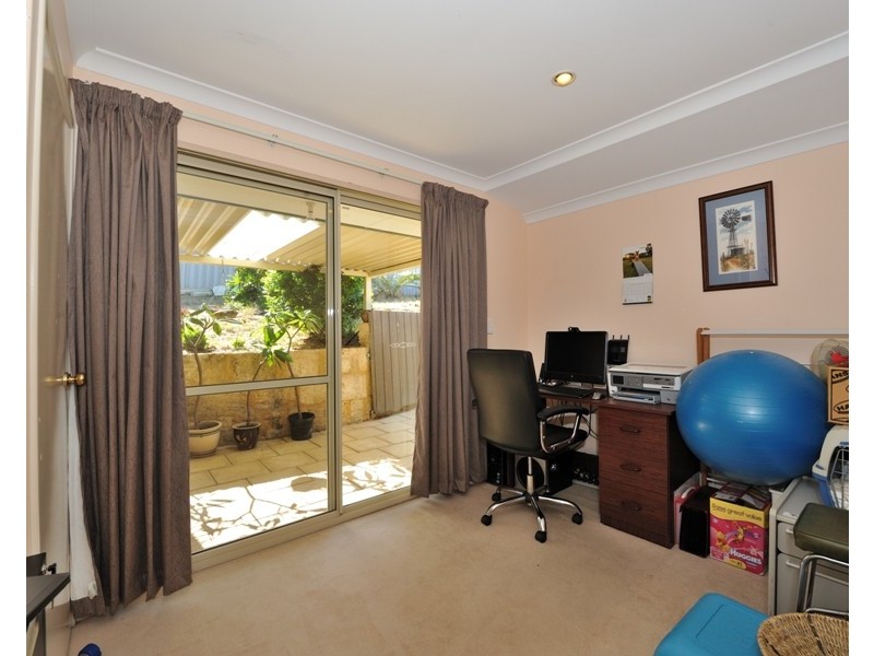 72 Warner Road, Parmelia WA 6167