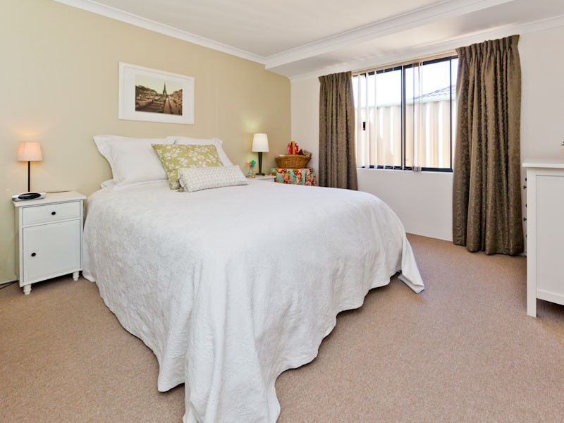 4 Protector Way, Bertram WA 6167