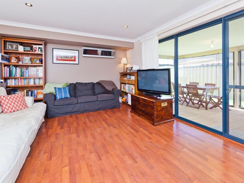 4 Protector Way, Bertram WA 6167