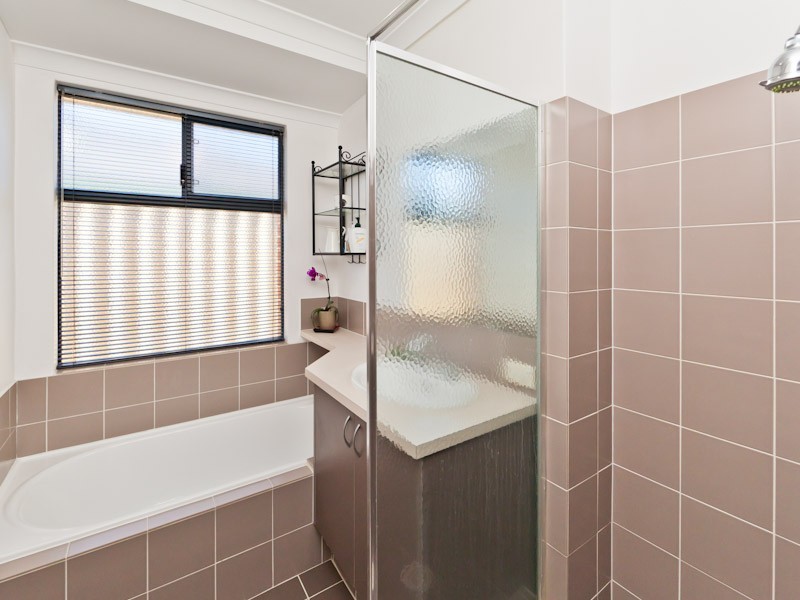 4 Protector Way, Bertram WA 6167