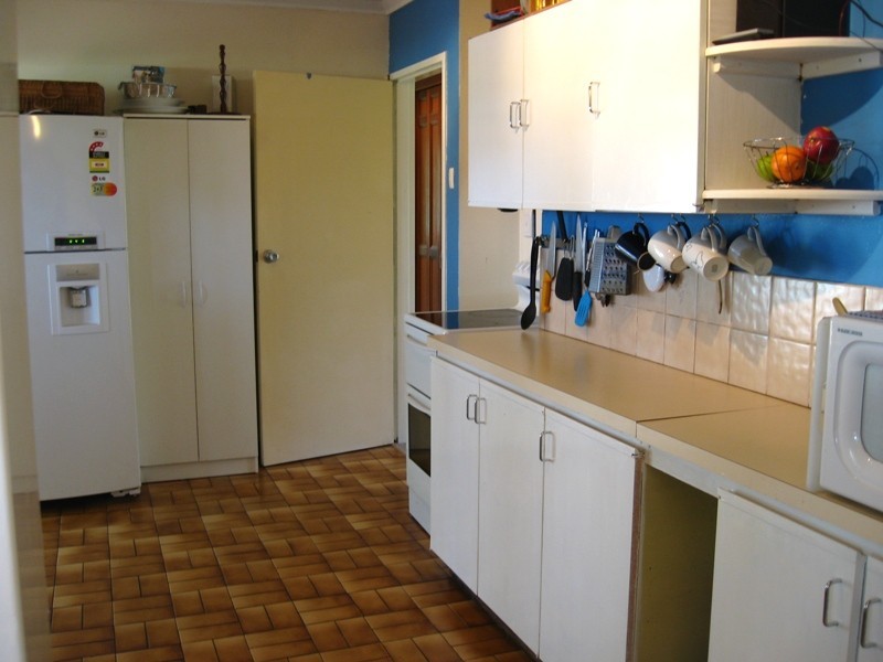 15 Tarup Place, Hillman WA 6168