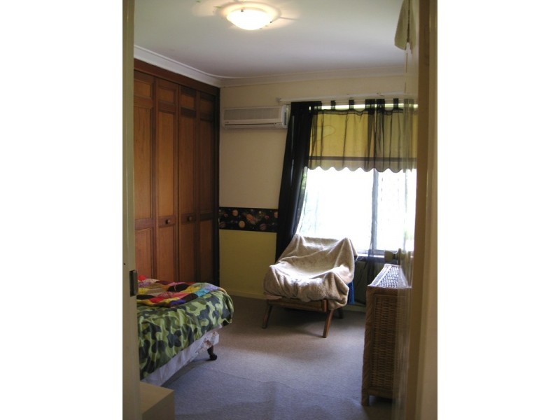 15 Tarup Place, Hillman WA 6168