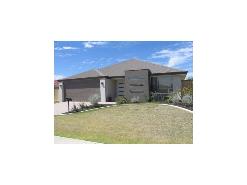 14 Caroline Crescent, Bertram WA 6167