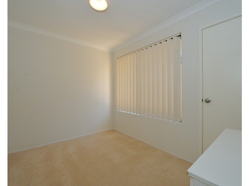 12 Oakham Way, Orelia WA 6167