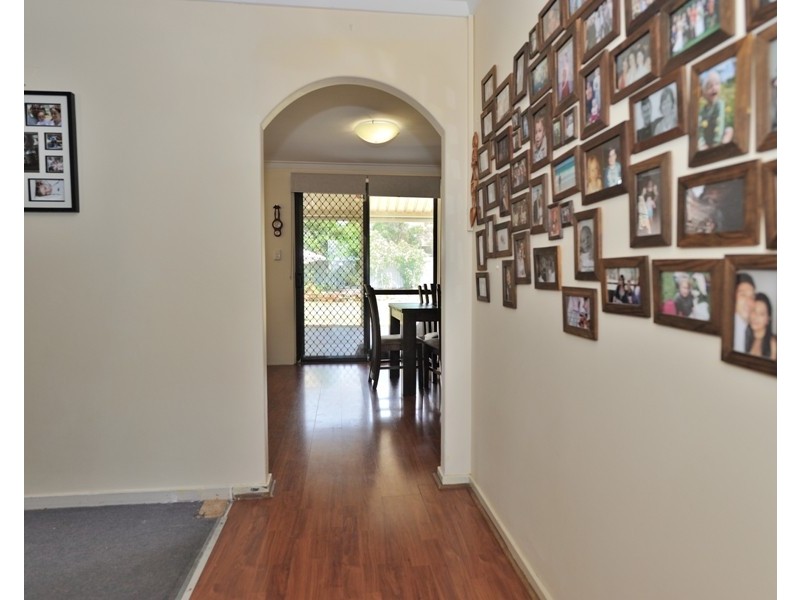 2 Orchard Road, South Lake WA 6164