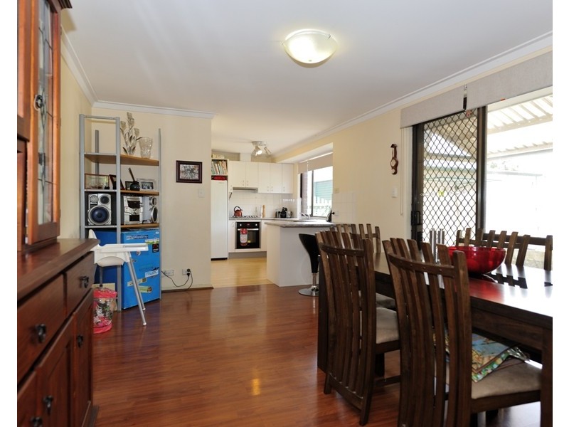 2 Orchard Road, South Lake WA 6164