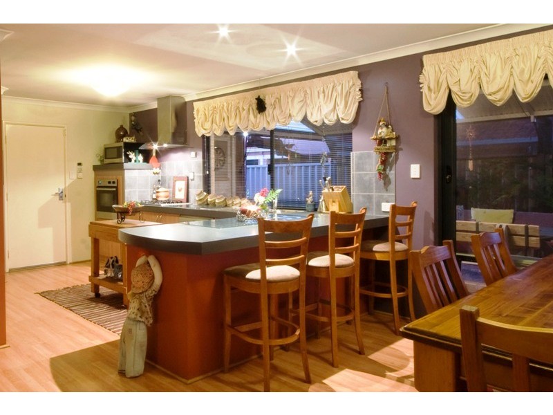 6 Unicorn Street, Bertram WA 6167