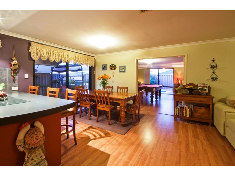 6 Unicorn Street, Bertram WA 6167