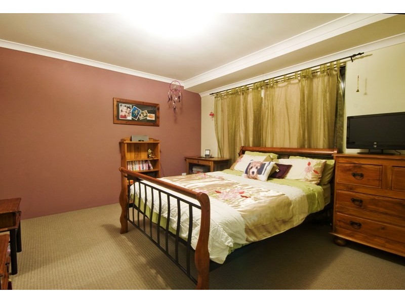 6 Unicorn Street, Bertram WA 6167