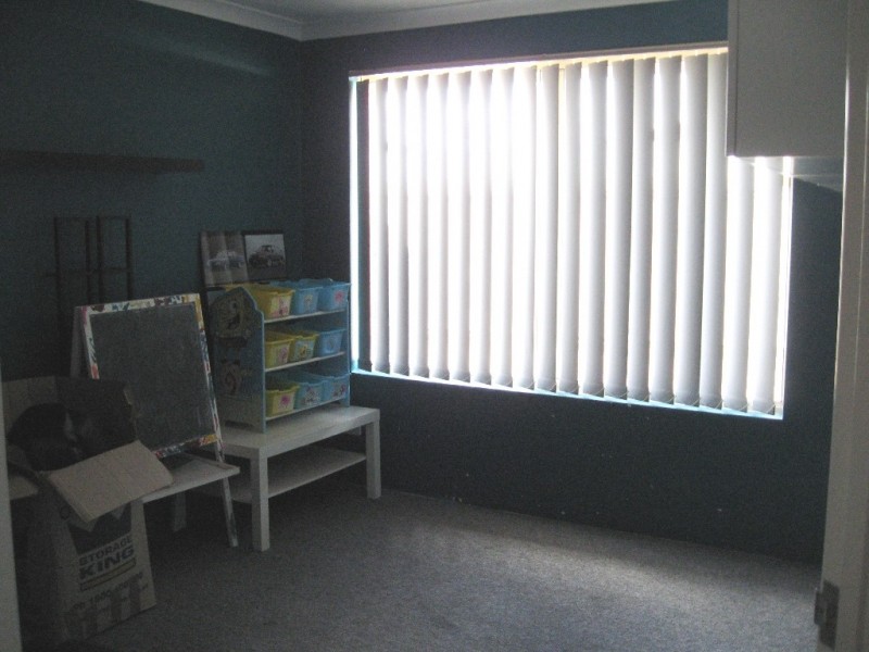 11 Addingham Crescent, Bertram WA 6167