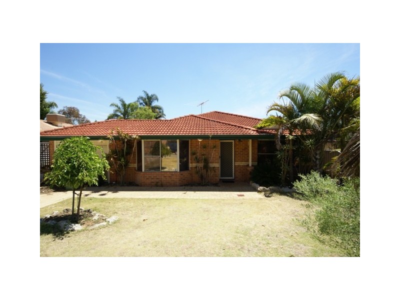 10 Perham Crescent, Leda WA 6170