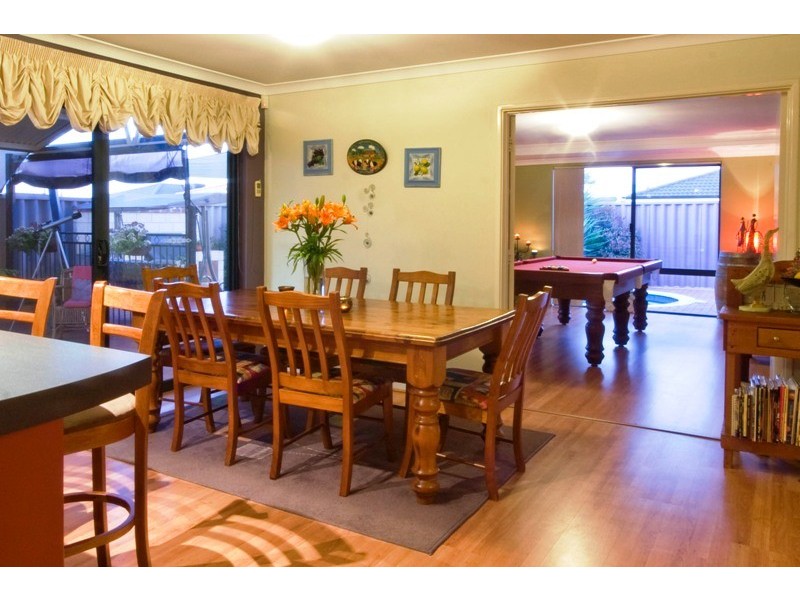 6 Unicorn Street, Bertram WA 6167