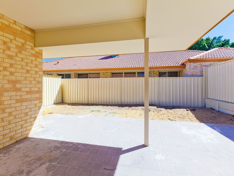 2B Atkinson Road, Medina WA 6167