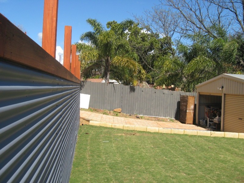 148 Medina Ave, Medina WA 6167