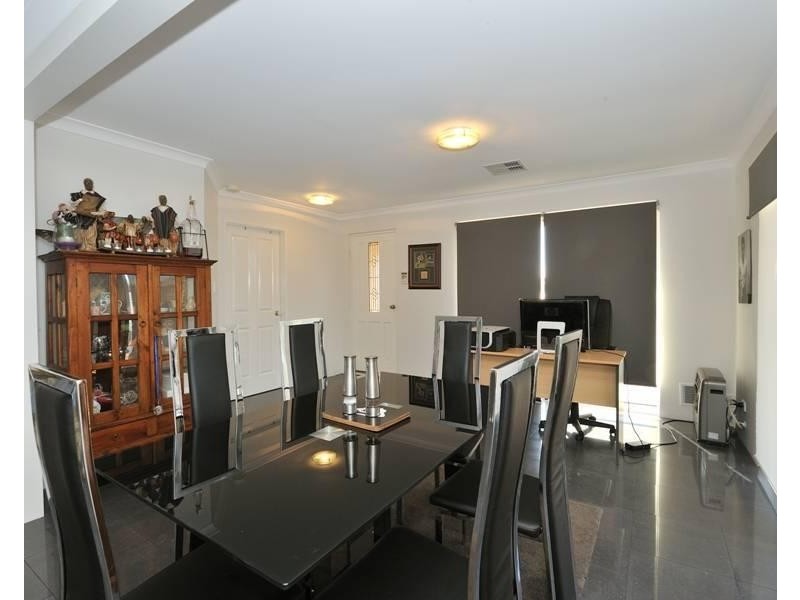 7 Brandon Mews, Parmelia WA 6167