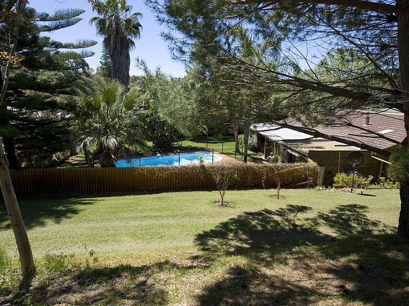 2326 Mandurah Road, Golden Bay WA 6174