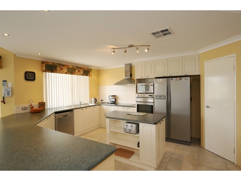 1 Butler View, Baldivis WA 6171