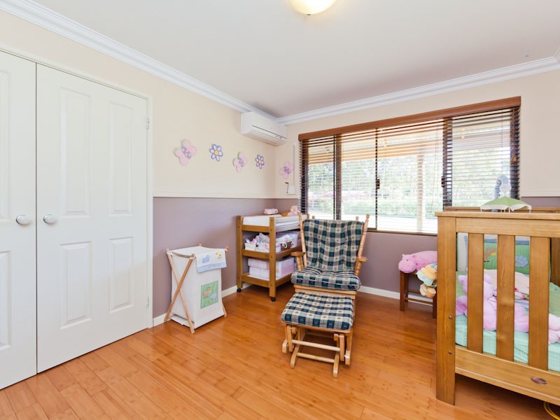 5 Bilya Avenue, Mardella WA 6125