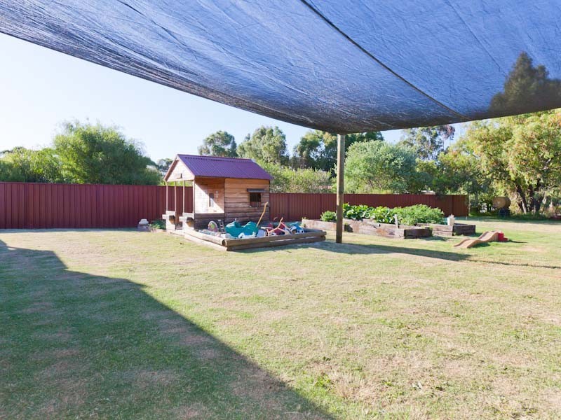 5 Bilya Avenue, Mardella WA 6125