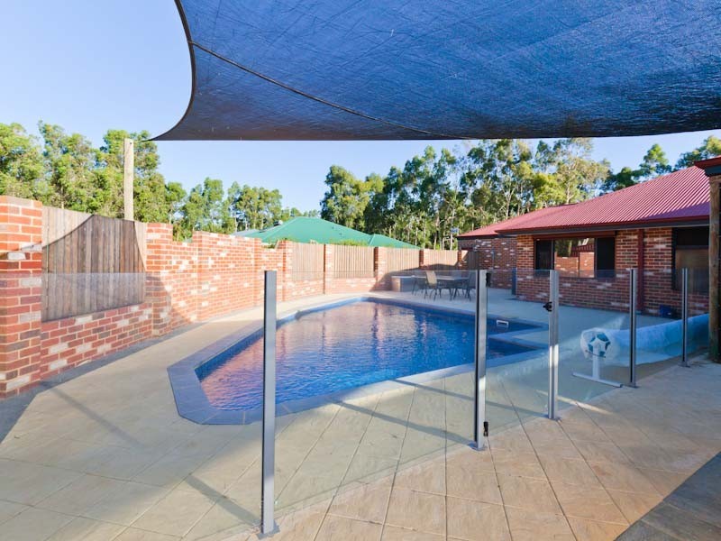 5 Bilya Avenue, Mardella WA 6125